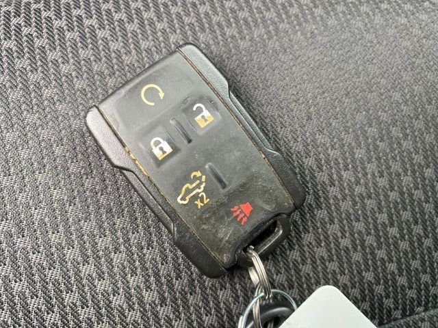 Chevrolet Silverado 1500 Custom Crew Cab Long Box 4WD 2020