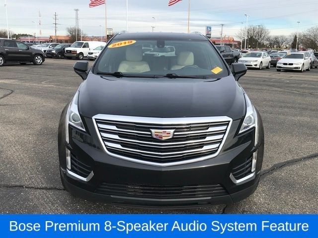Cadillac XT5 Base AWD 2019