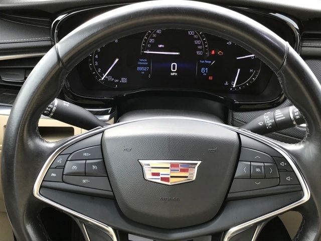 Cadillac XT5 Base AWD 2019