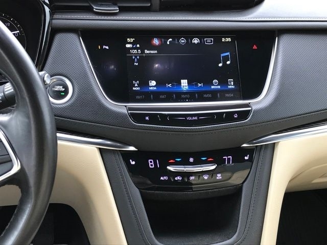 Cadillac XT5 Base AWD 2019