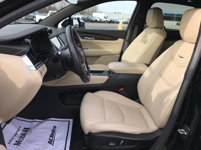 Cadillac XT5 Base AWD 2019