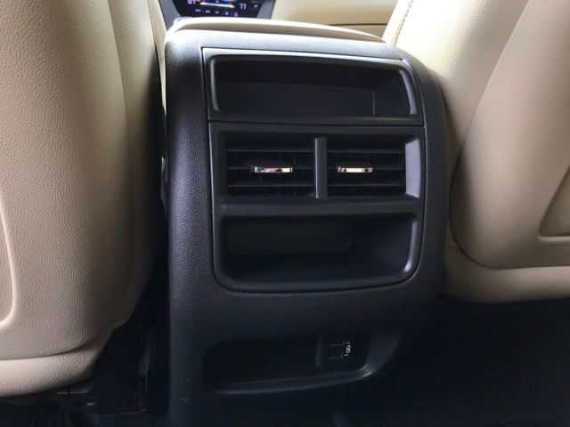 Cadillac XT5 Base AWD 2019