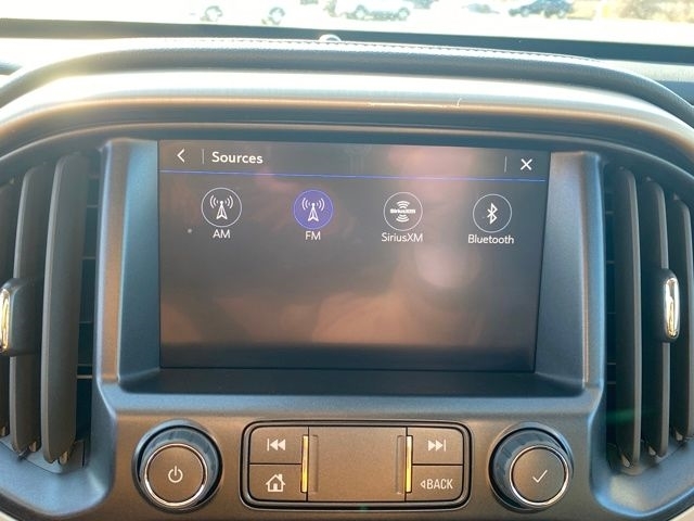 GMC Canyon Denali Crew Cab Long Box 4WD 2022