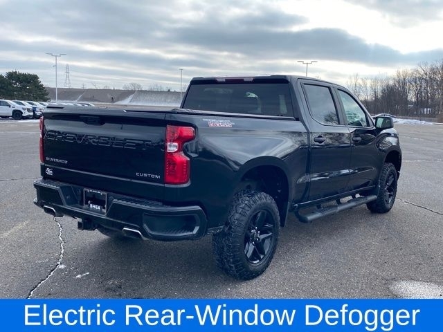 Chevrolet Silverado 1500 Trail Boss Custom Crew Cab 4WD 2022