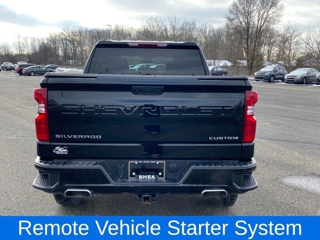 Chevrolet Silverado 1500 Trail Boss Custom Crew Cab 4WD 2022
