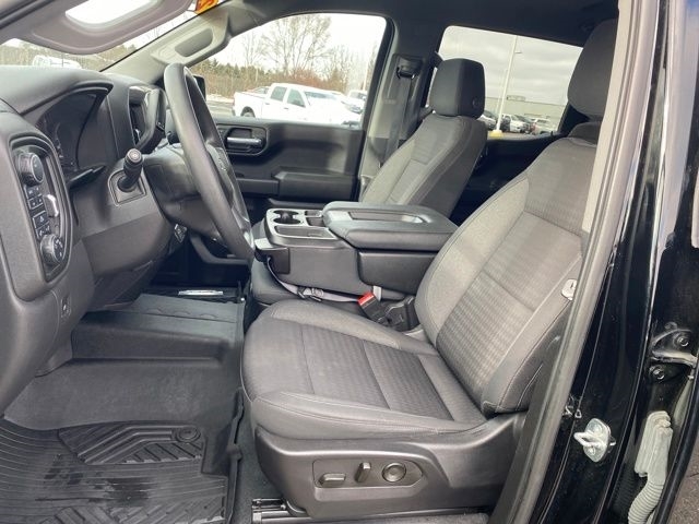 Chevrolet Silverado 1500 Trail Boss Custom Crew Cab 4WD 2022