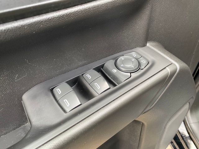 Chevrolet Silverado 1500 Trail Boss Custom Crew Cab 4WD 2022