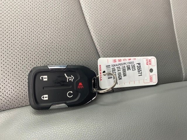 GMC Terrain SLT 2023