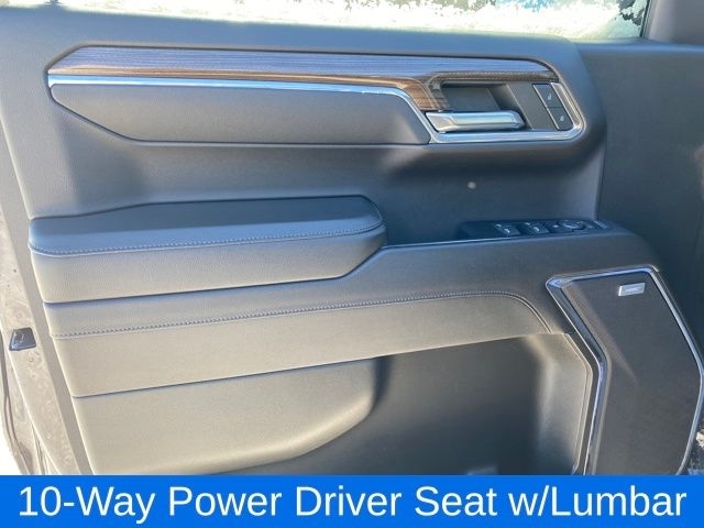 Chevrolet Silverado 1500 Trail Boss LT Crew Cab 4WD 2023