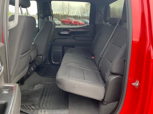 GMC Sierra 1500 SLE Crew Cab 4WD 2023