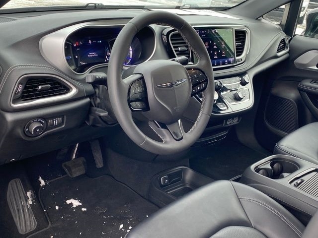 Chrysler Pacifica Hybrid Select 2024