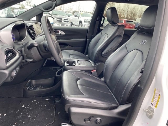 Chrysler Pacifica Hybrid Select 2024