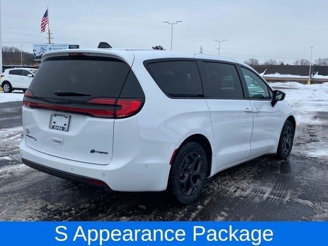 Chrysler Pacifica Hybrid Select 2024