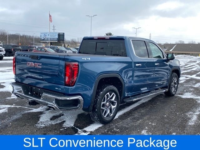 GMC Sierra 1500 SLT Crew Cab 4WD 2024