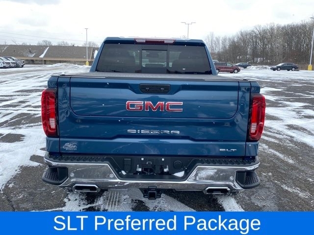 GMC Sierra 1500 SLT Crew Cab 4WD 2024
