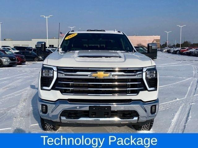 Chevrolet Silverado 2500HD LTZ Crew Cab Long Box 4WD 2025
