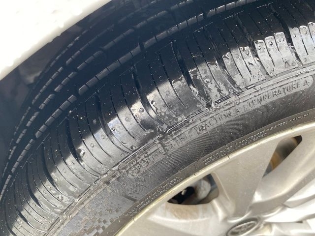 Toyota Camry Hybrid LE 2020