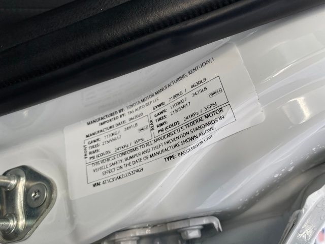 Toyota Camry Hybrid LE 2020