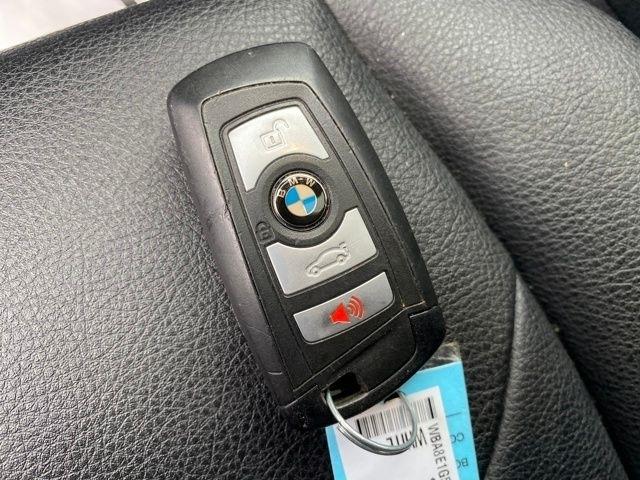 BMW 3-Series 320i Sedan 2017