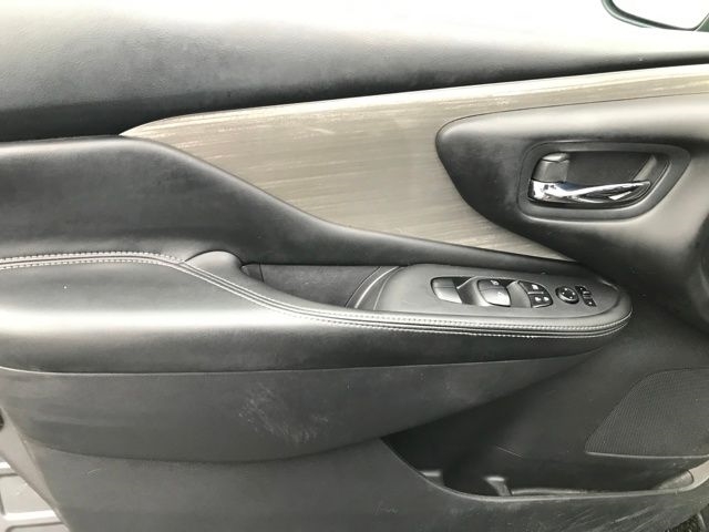 Nissan Murano SV AWD 2017