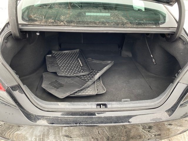 Toyota Camry SE 2021