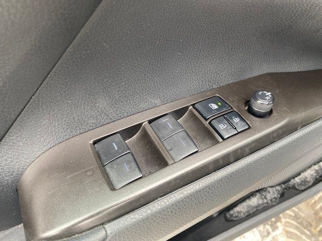 Toyota Camry SE 2021