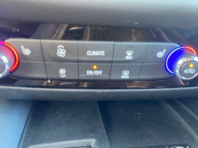 Buick Enclave Essence AWD 2022