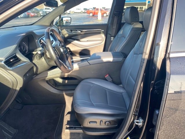 Buick Enclave Essence AWD 2022