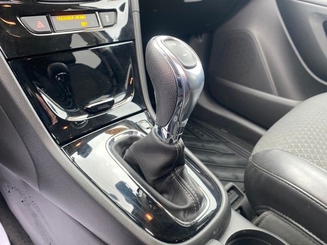 Buick Encore Preferred FWD 2022