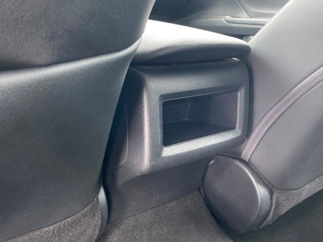 Toyota Camry SE 2023