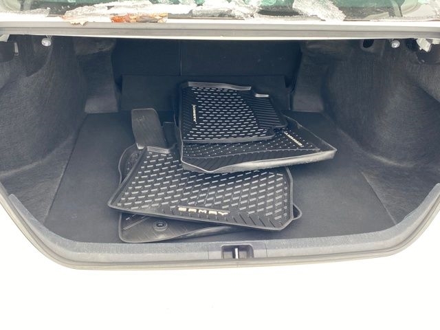 Toyota Camry SE 2023