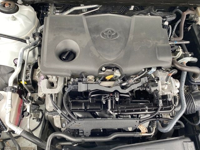 Toyota Camry SE 2023