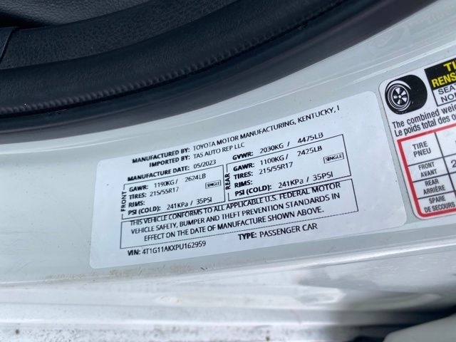 Toyota Camry SE 2023