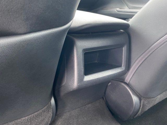 Toyota Camry SE 2023