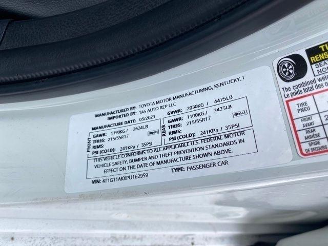 Toyota Camry SE 2023