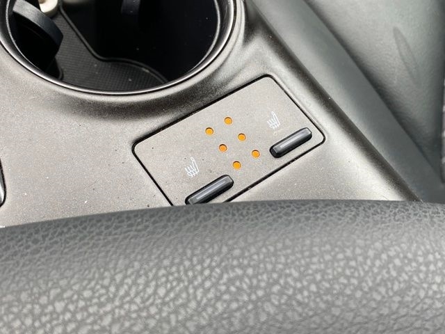 Toyota Camry SE 2023