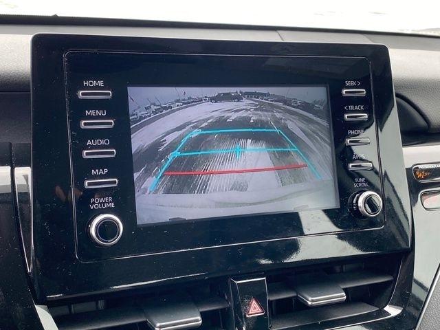 Toyota Camry SE 2023