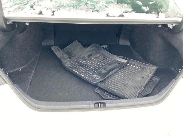 Toyota Camry SE 2023