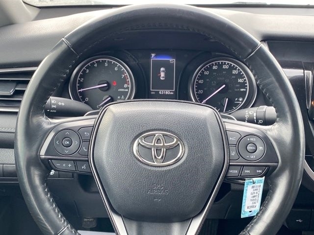 Toyota Camry SE 2023
