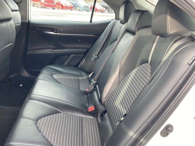 Toyota Camry SE 2023