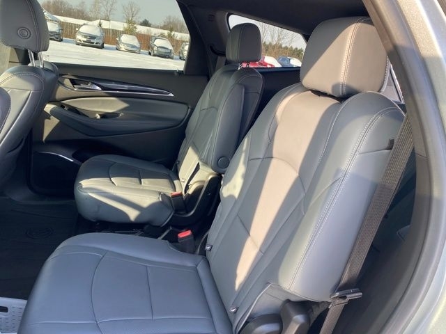 Buick Enclave Essence AWD 2023