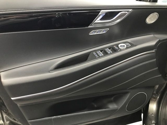 Genesis GV80 2.5T Standard 2025