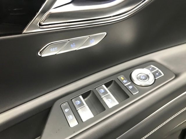 Genesis GV80 2.5T Standard 2025