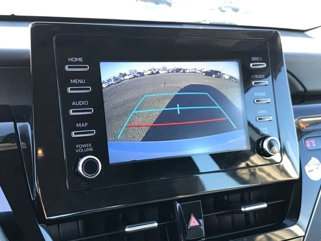 Toyota Camry SE 2023