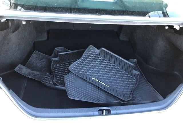 Toyota Camry SE 2023