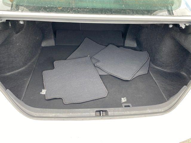 Toyota Camry SE 2023