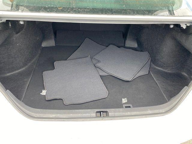 Toyota Camry SE 2023