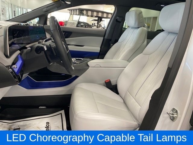 Cadillac OPTIQ Sport 2 2025