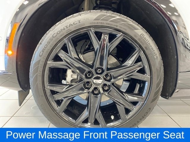 Cadillac OPTIQ Sport 2 2025