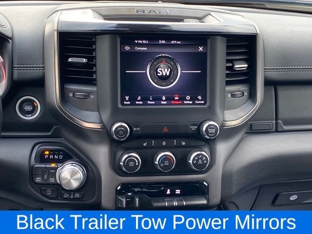 RAM 1500 Rebel Crew Cab SB 4WD 2020